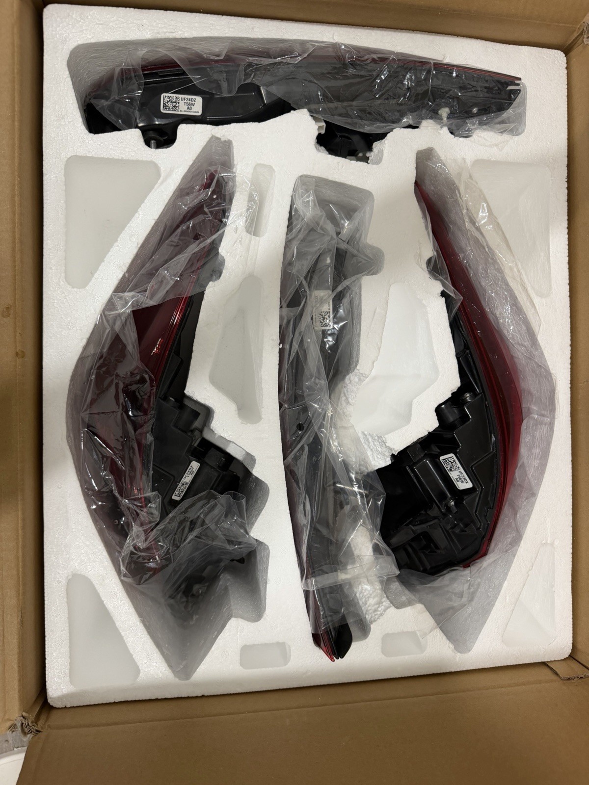 Pair Tail Light Left+Right For 20252026 Honda Civic Sedan / Hybrid Pair Tail Light Left+Right For 20252026 Honda Civic Sedan / Hybrid