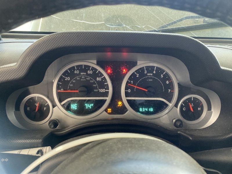 2007 Jeep Wrangler Speedometer Cluster (cluster), compass, 100 MPH OEM USED