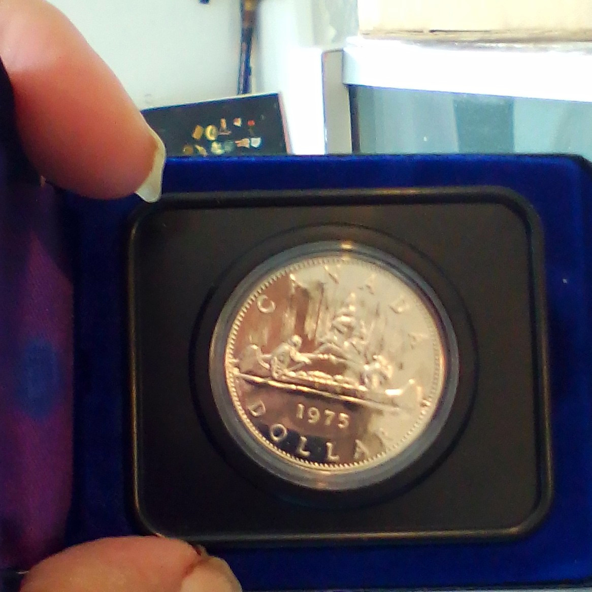 Canada 1975 $1 Voyageur Commemorative Coin w/ Presentation Case KM#96