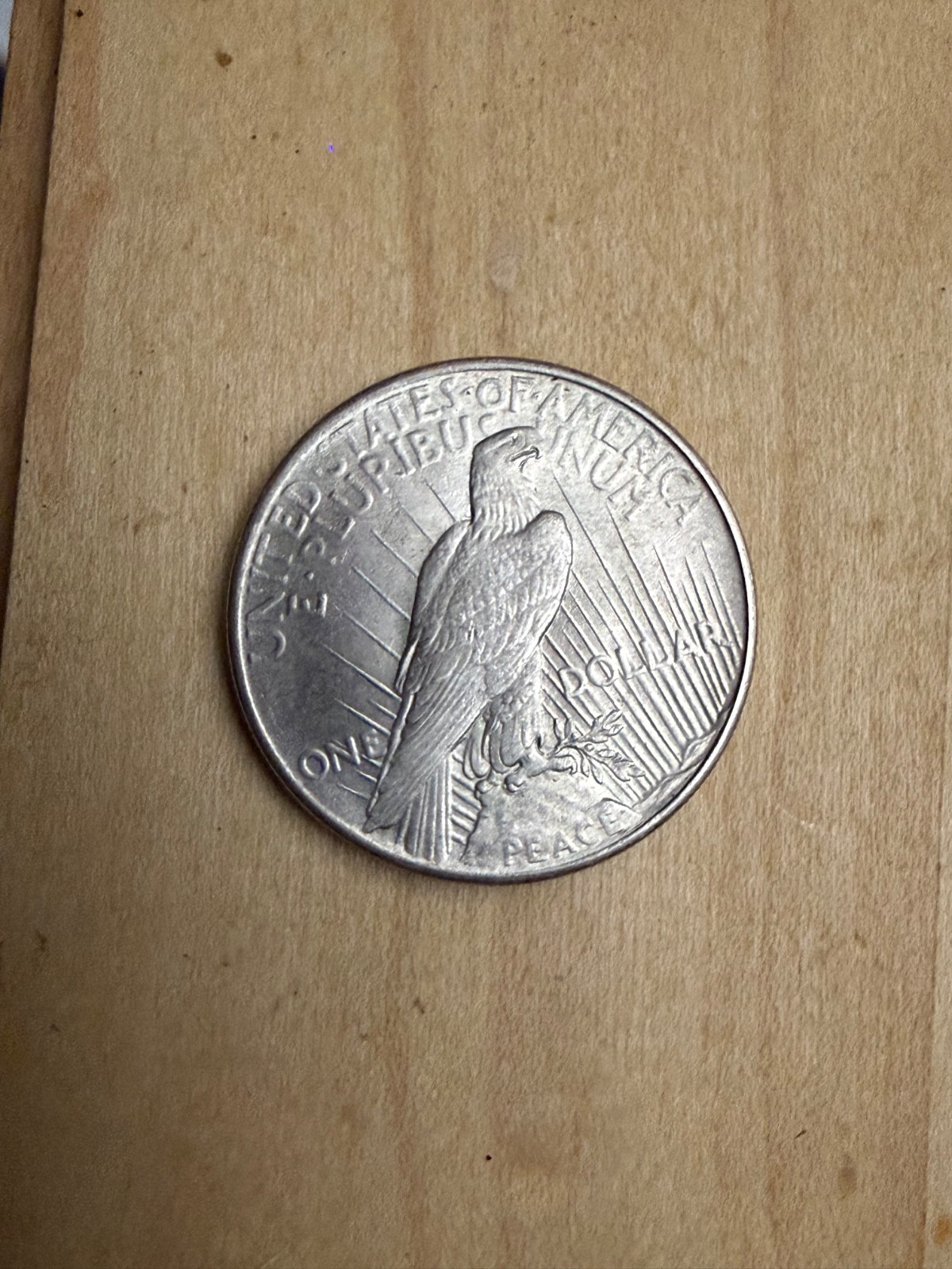1925 PEACE DOLLAR 90% SILVER  AU/UNC. Beautiful luster.