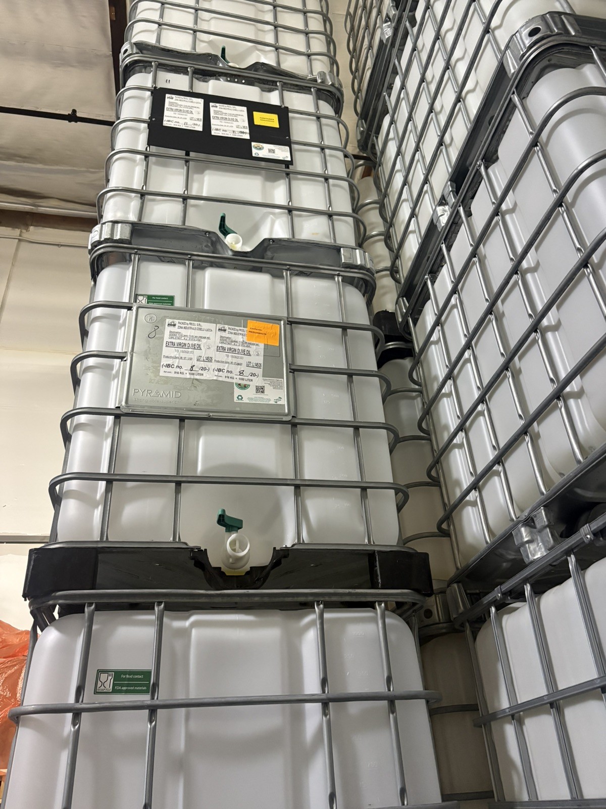 275 gallon ibc totes food grade -great for WATER-have over 30 available 