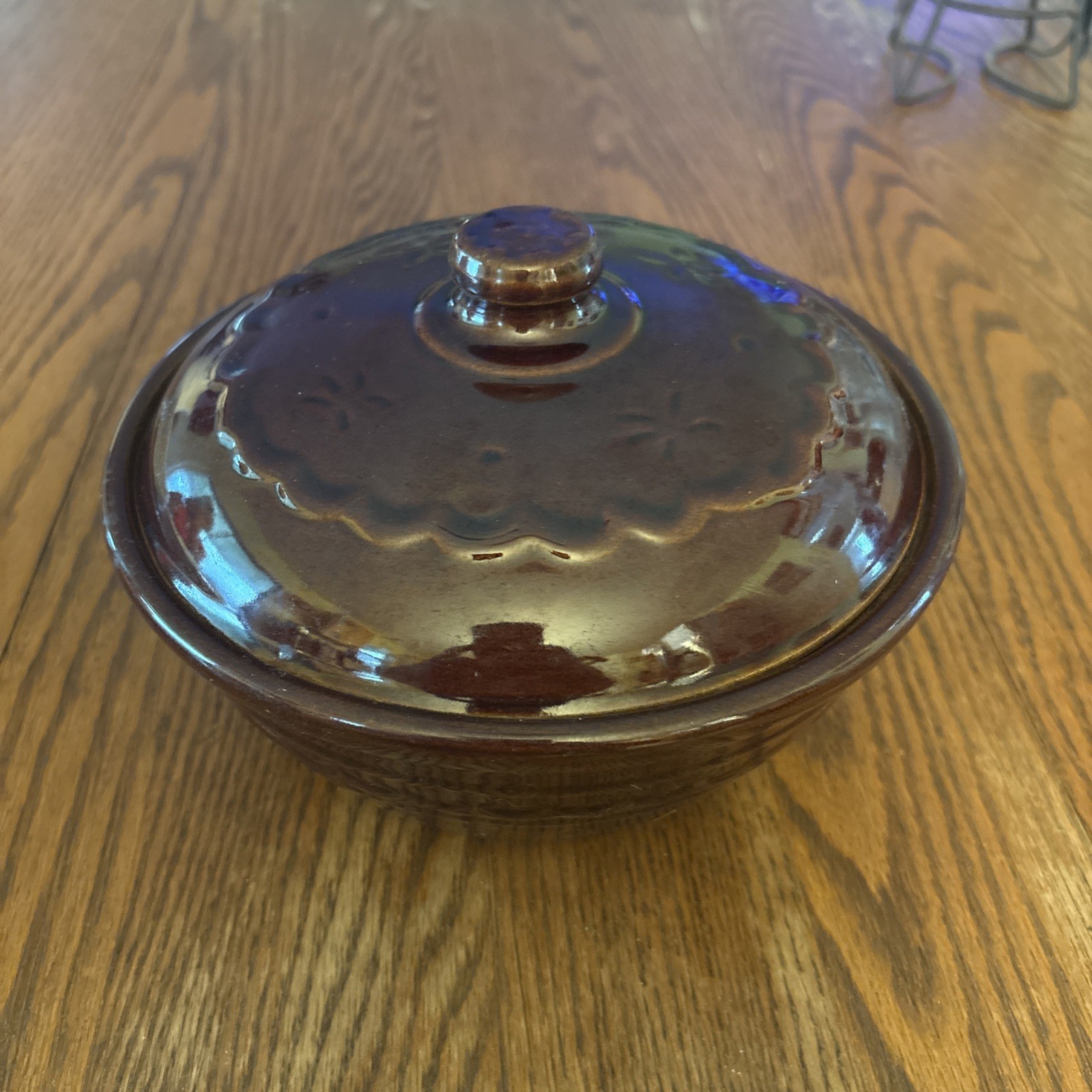 Vintage Marcrest Brown Daisy Dot Stoneware Oven Proof  8.5