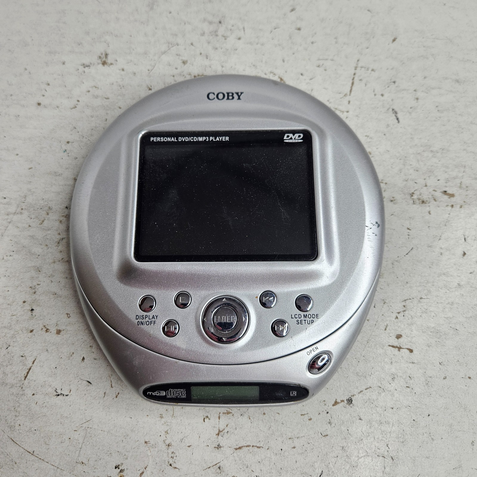 Coby TF-DVD530 Portable DVD Player, 3.5 Coby TF-DVD530 Portable DVD Player, 3.5