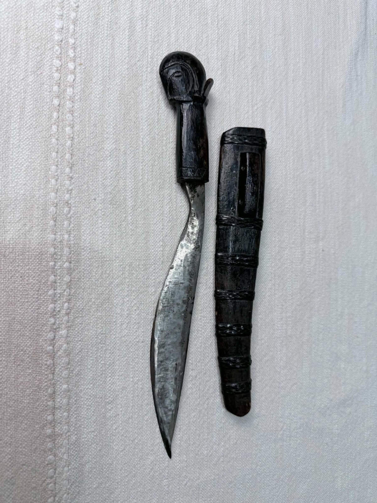 Antique Dayak Borneo Tribal Knife Carved Wood Handle Original Sheath RARE Antique Dayak Borneo Tribal Knife Carved Wood Handle Original Sheath RARE
