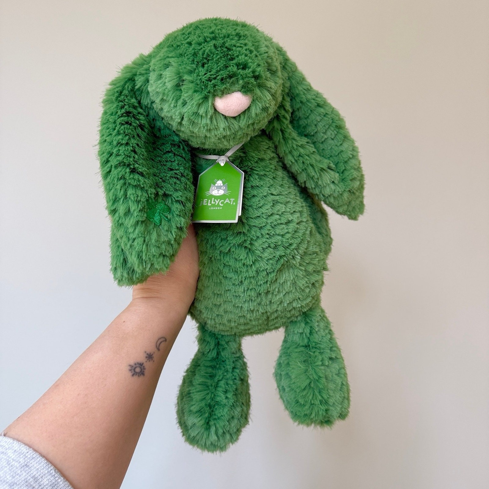 AUTHENTIC Jellycat Ireland Blathnaid Bunny Limited Edition Medium NWT AUTHENTIC Jellycat Ireland Blathnaid Bunny Limited Edition Medium NWT