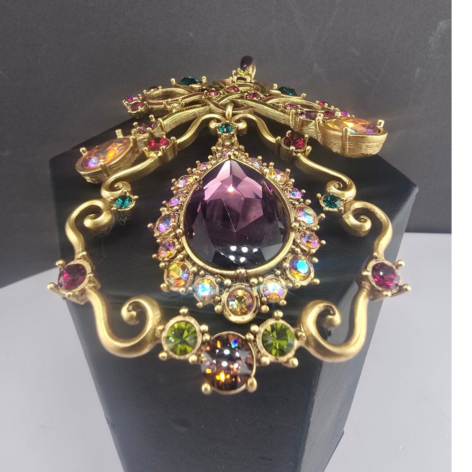 Estate Jay Strongwater Pendant Brooch Purple Gold Tone Crystal Enamel 2014 Large