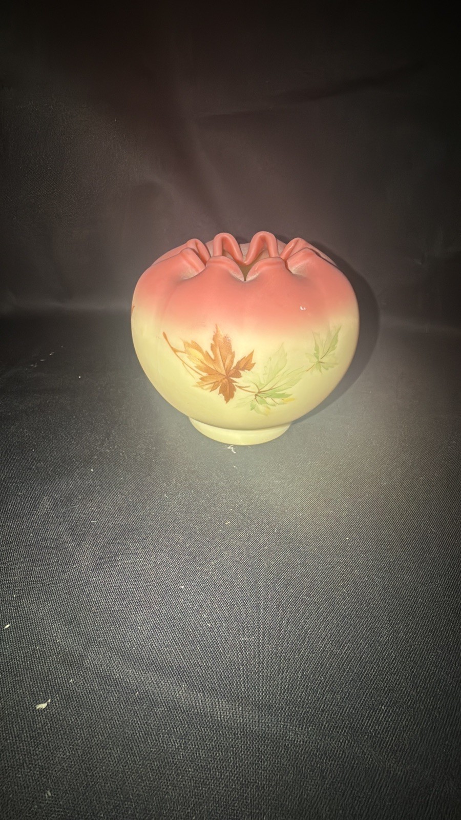 Fenton Autumn Leaves Burmese Uranium Glass Rose Bowl Fenton Autumn Leaves Burmese Uranium Glass Rose Bowl