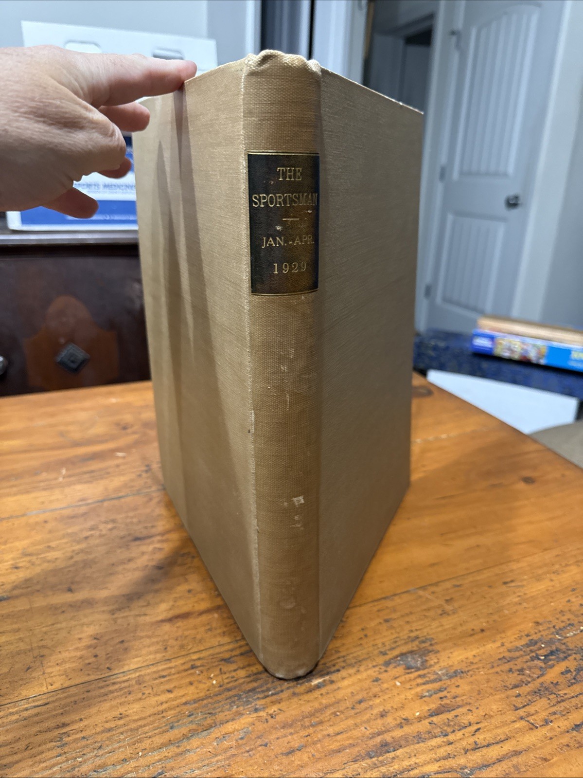 THE SPORTSMAN Magazine Complete Bound Volume V 1929 Jan- Apr. 4 Issues NICE THE SPORTSMAN Magazine Complete Bound Volume V 1929 Jan- Apr. 4 Issues NICE