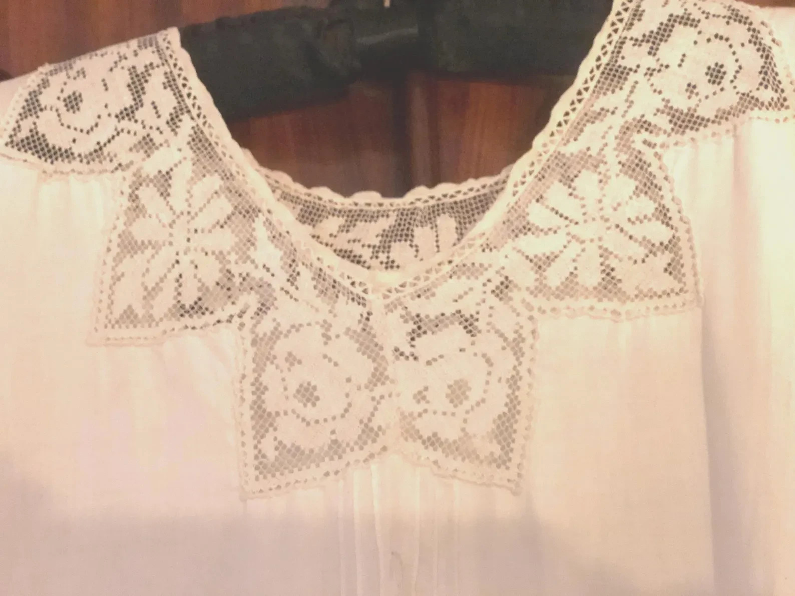 Antique filet lace French chemise de nuit, sz M/L, Edwardian, superb condition
