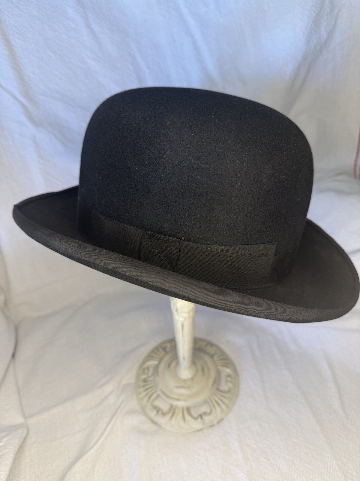 Vintage 1950s Adam ‘The Regis’ Black Fur Felt Bowler Derby Hat Size 7 1/2 w/ Box