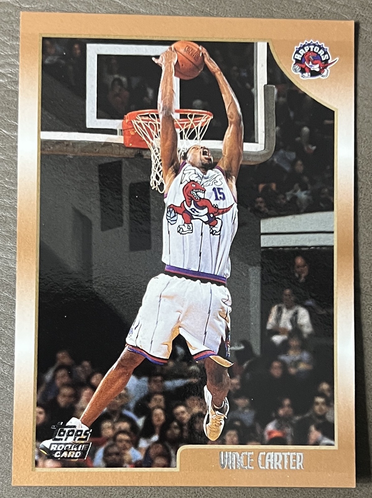1998-99 Topps - Vince Carter #199 (RC) 1998-99 Topps - Vince Carter #199 (RC)