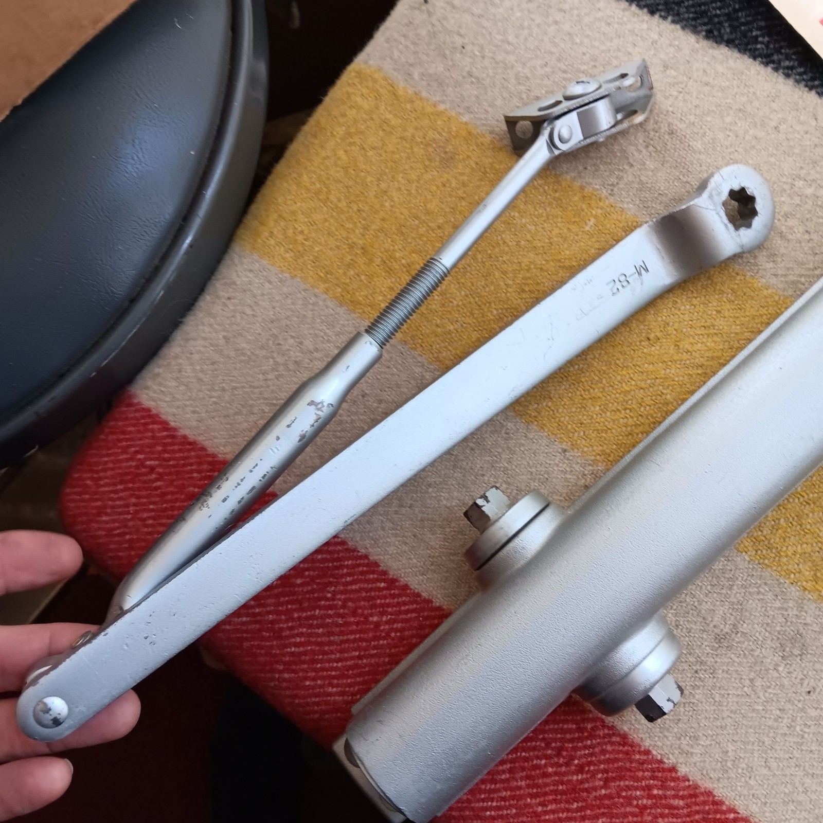 5329 Vintage Yale Door Closer 3000 Series Instructions In Box SB New Incomplete 5329 Vintage Yale Door Closer 3000 Series Instructions In Box SB New Incomplete