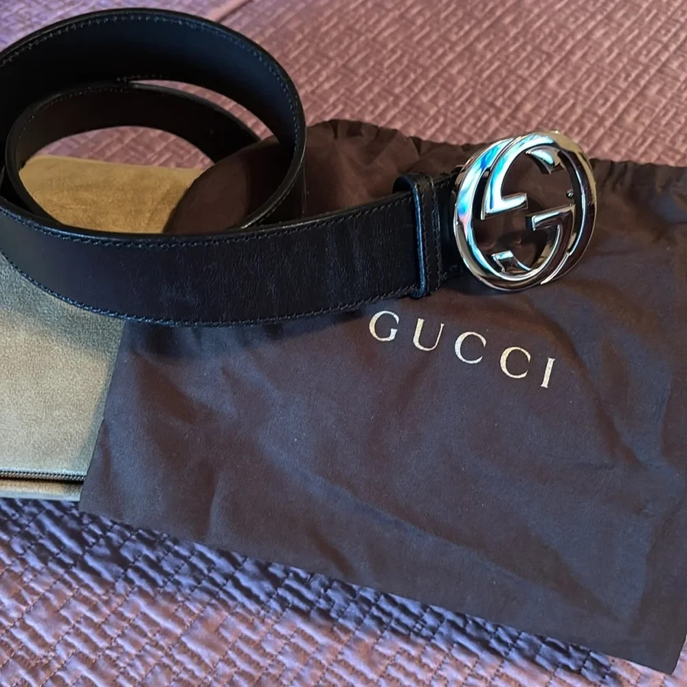 Gucci Interlocking Sterling Silver G Black Leather Belt Gucci Interlocking Sterling Silver G Black Leather Belt
