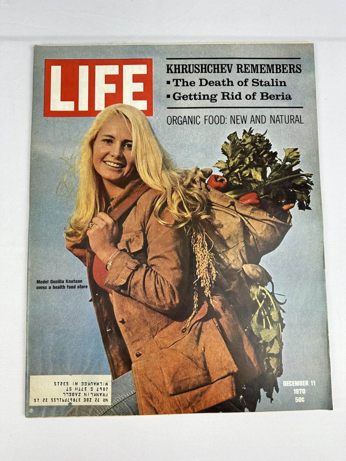 VTG Life Magazine December 11 1970 - Gunilla Knutson Owns A Health Food Store VTG Life Magazine December 11 1970 - Gunilla Knutson Owns A Health Food Store