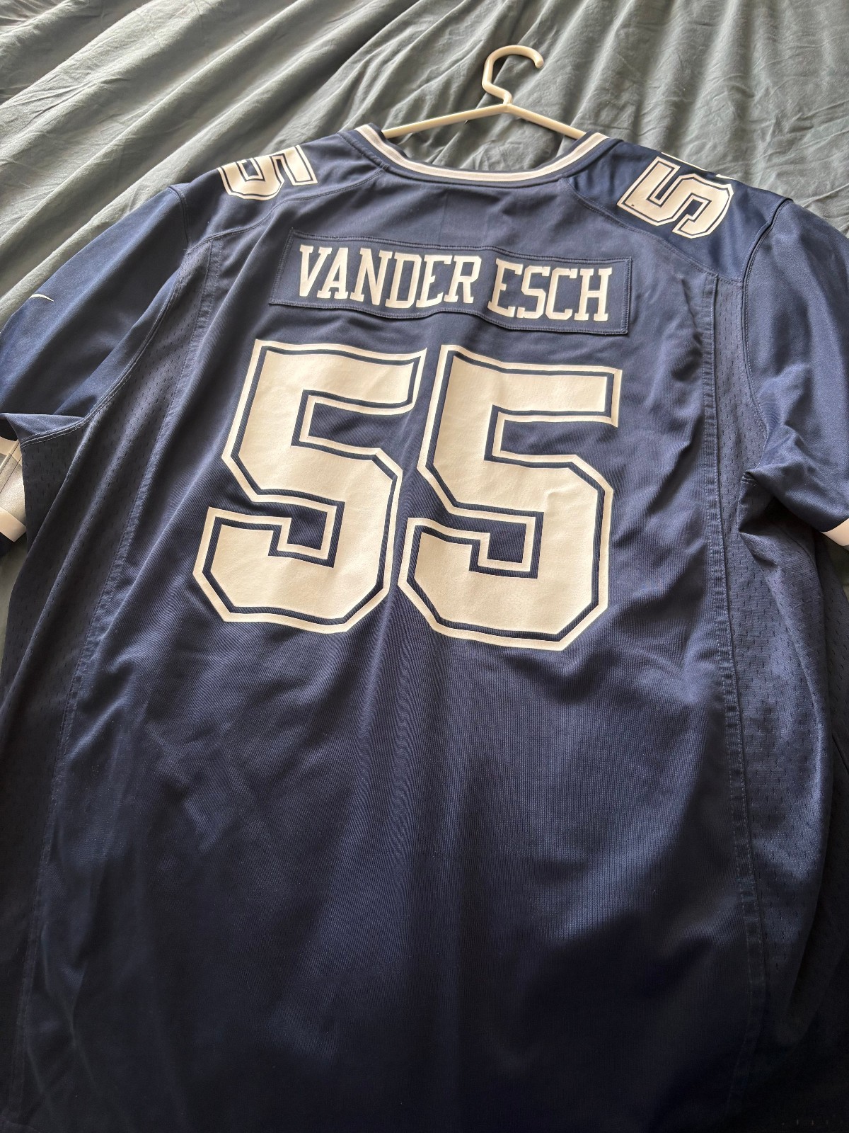 Nike Dallas Cowboys Leighton Vander Esch #55 On Field Game Home Jersey Men’s 2XL Nike Dallas Cowboys Leighton Vander Esch #55 On Field Game Home Jersey Men’s 2XL
