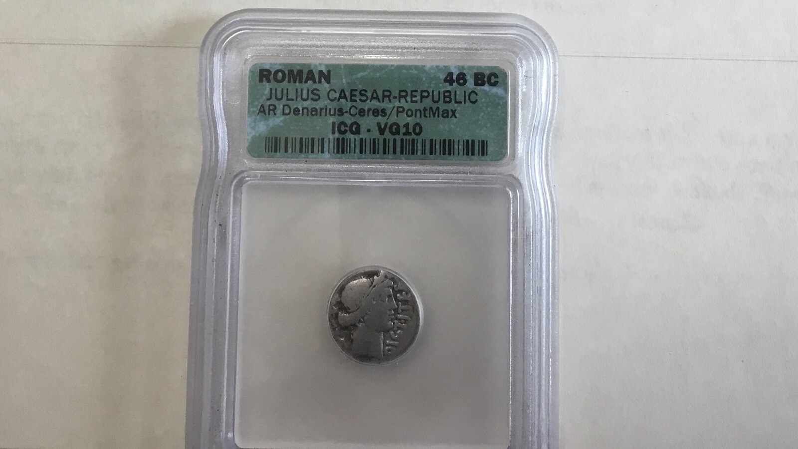 Julius Caesar AR Denarius 46 BC IGC VG10 Julius Caesar AR Denarius 46 BC IGC VG10