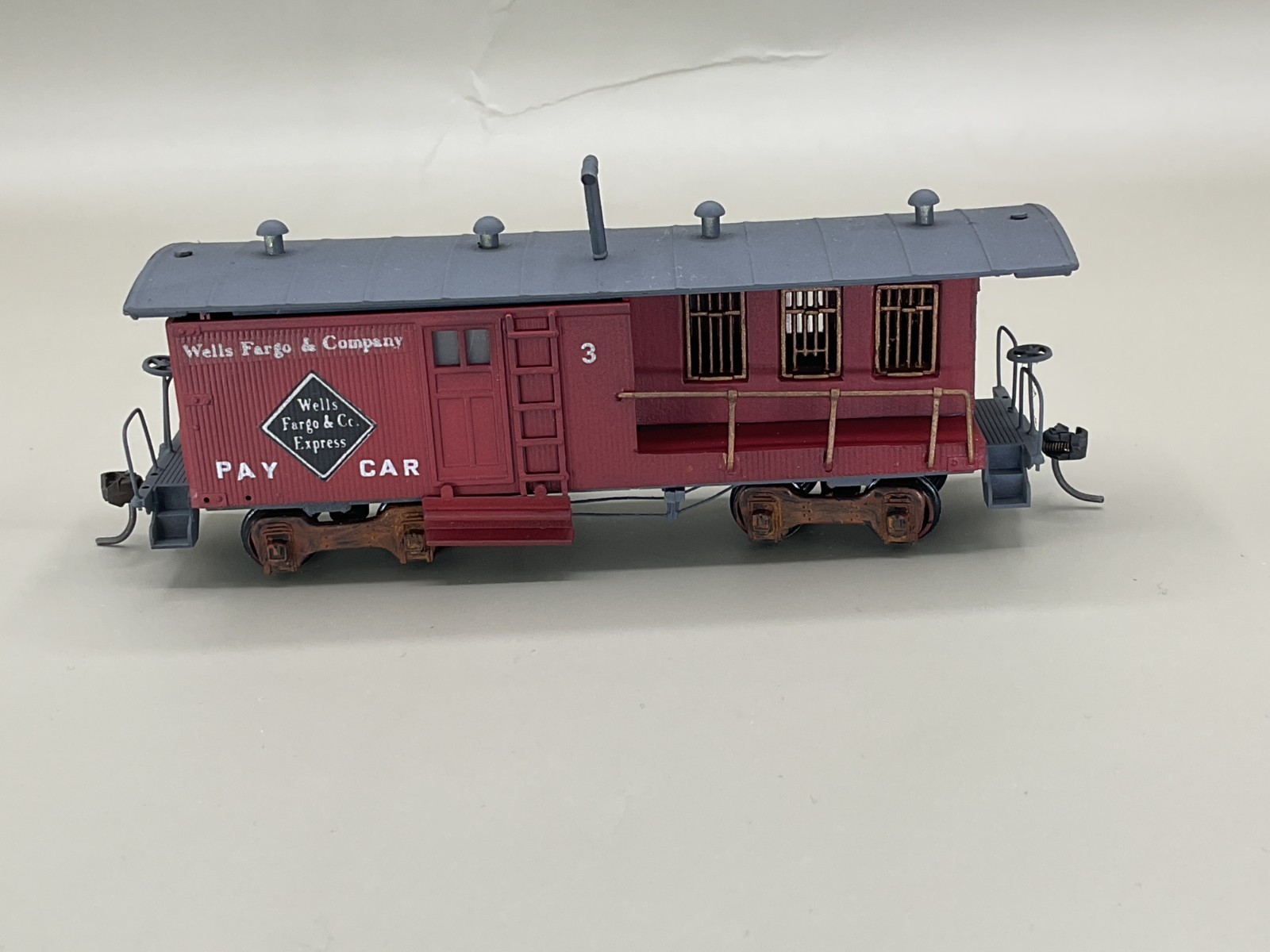 HO Custom Modified (Roundhouse) Wells Fargo Pay Car