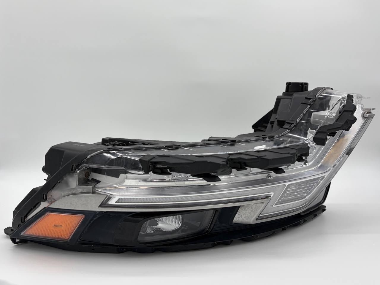 2021-2024 Kia Carnival Left Driver Side OEM LED Headlight 92101R0020 ✅ Like New 2021-2024 Kia Carnival Left Driver Side OEM LED Headlight 92101R0020 ✅ Like New