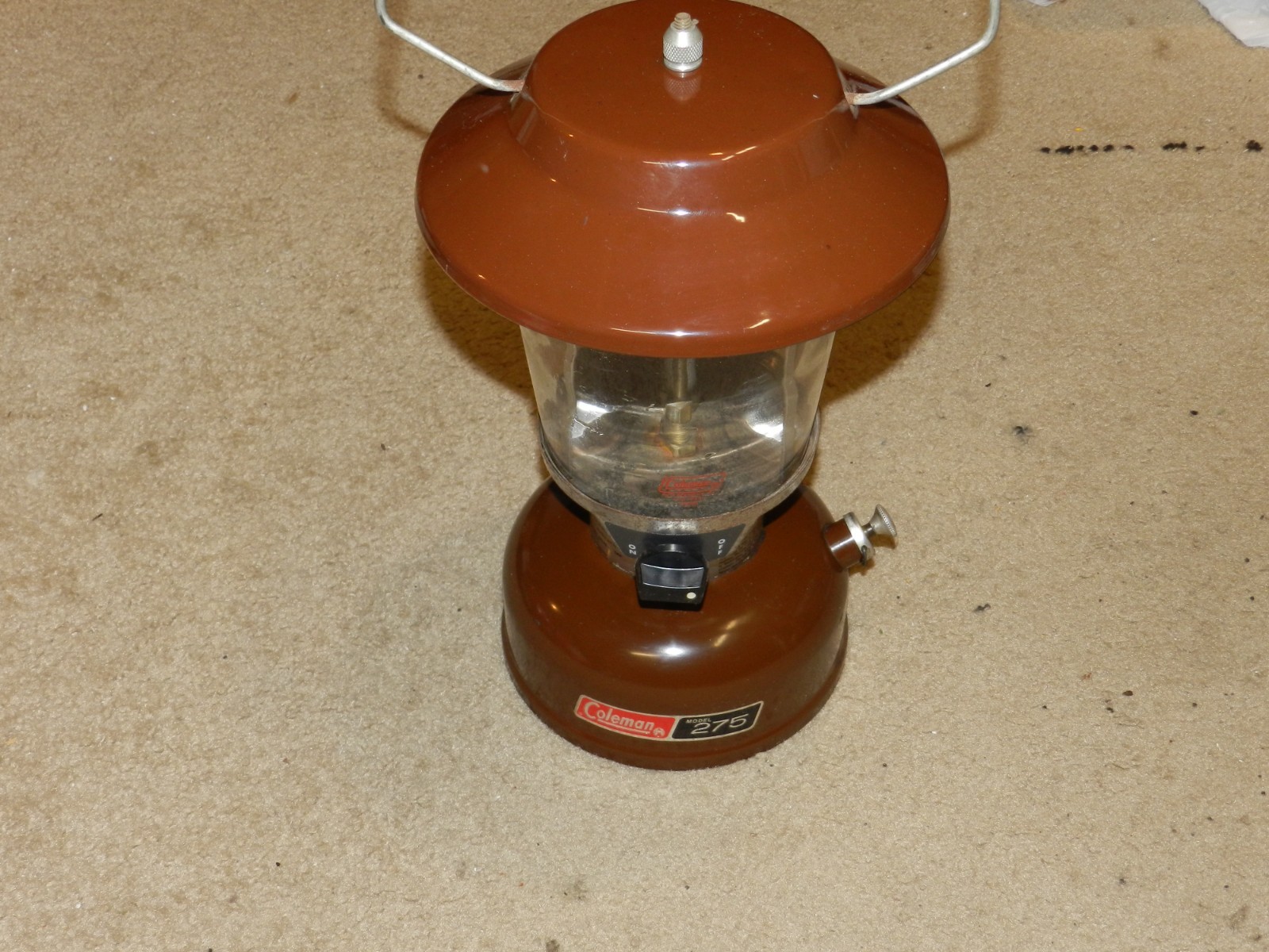 1982 Coleman Model 275 Brown Two-Mantle Lantern GREAT COND.