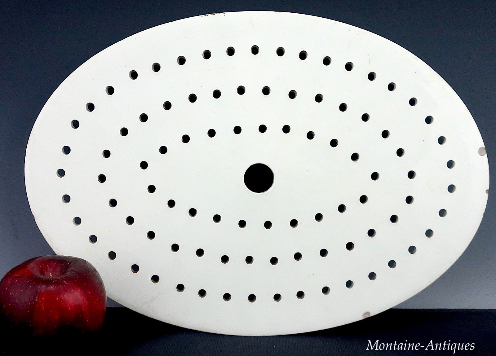 Signed Wedgwood Creamware Platter Strainer 18th Cent Signed Wedgwood Creamware Platter Strainer 18th Cent