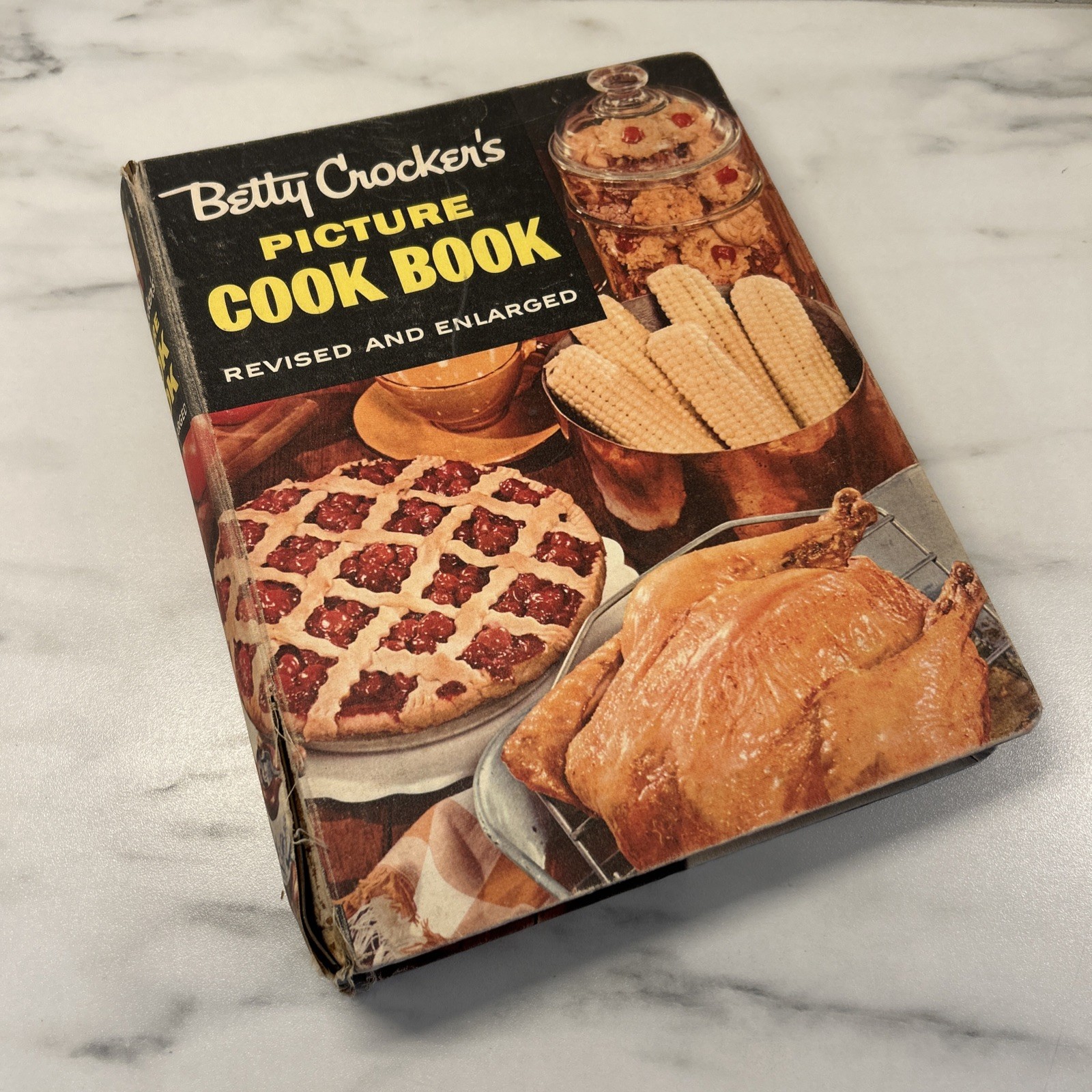 1956 Betty Crocker\'s Picture Cookbook Revised and Enlarged COOK BOOK Binder Read
