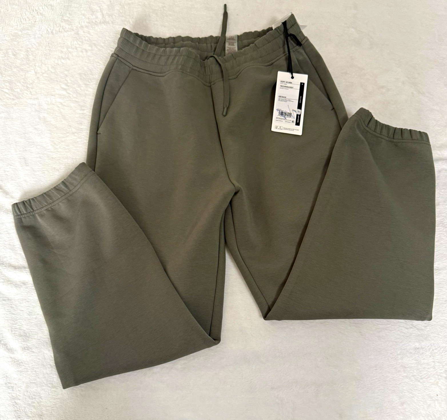 CALIA Women’s Soft Scuba Cinch Joggers Medium Muted Green High Rise NWT $88 CALIA Women’s Soft Scuba Cinch Joggers Medium Muted Green High Rise NWT $88