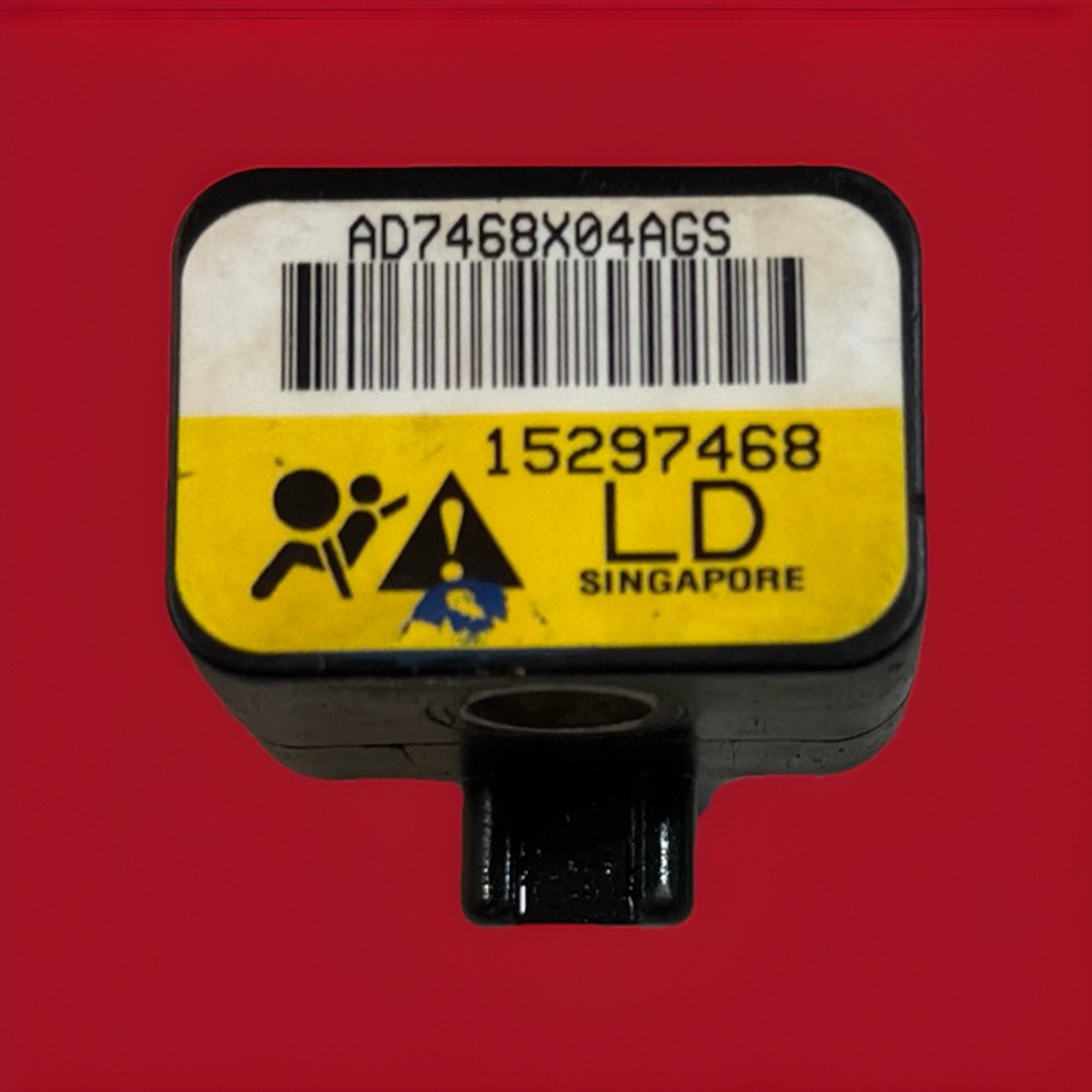 2007-2008 Silverado Chevrolet GMC Sierra 1500 FRONT sensor 15297468 OEM 2007-2008 Silverado Chevrolet GMC Sierra 1500 FRONT sensor 15297468 OEM