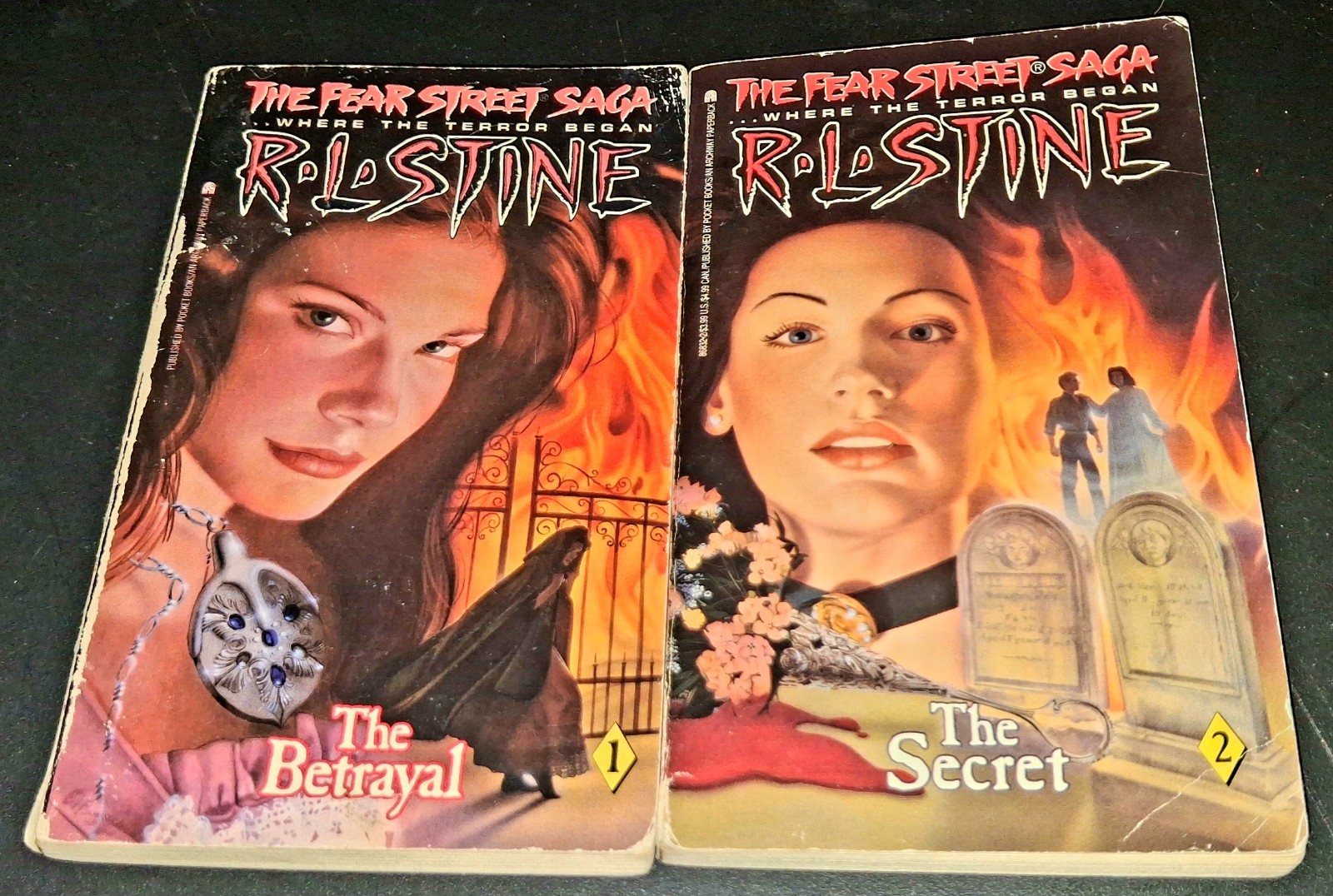 R.L. Stine Fear Street Saga The Betrayal #1 & The Secret #2 Vintage 1993 Books