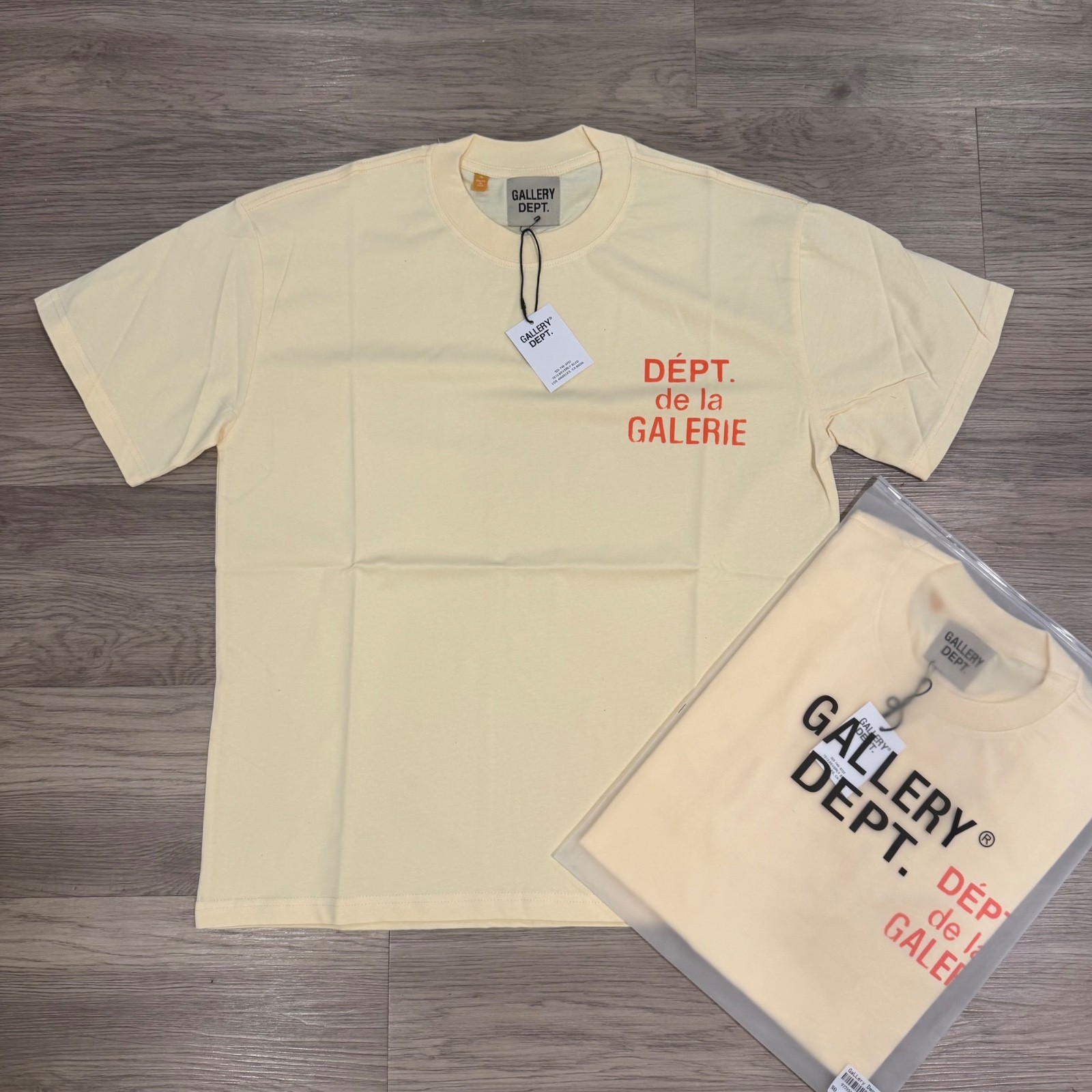 Gallery Dept. T Shirt - Cream - Size Large  - Brand New (NWT)