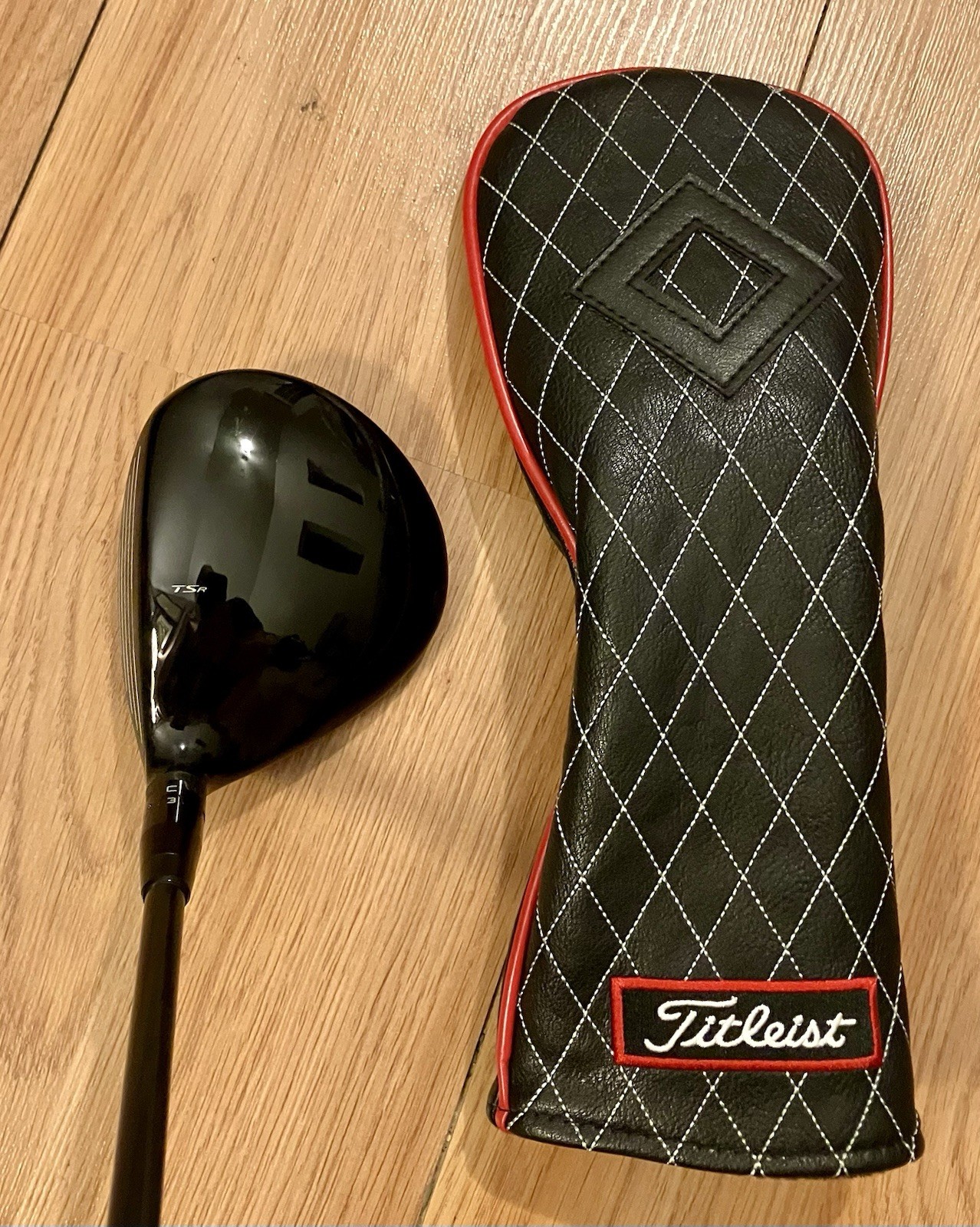 Titleist TSR2 3-Wood 15* 43” - Diamana D+70 Stiff Shaft + New Titleist Headcover Titleist TSR2 3-Wood 15* 43” - Diamana D+70 Stiff Shaft + New Titleist Headcover