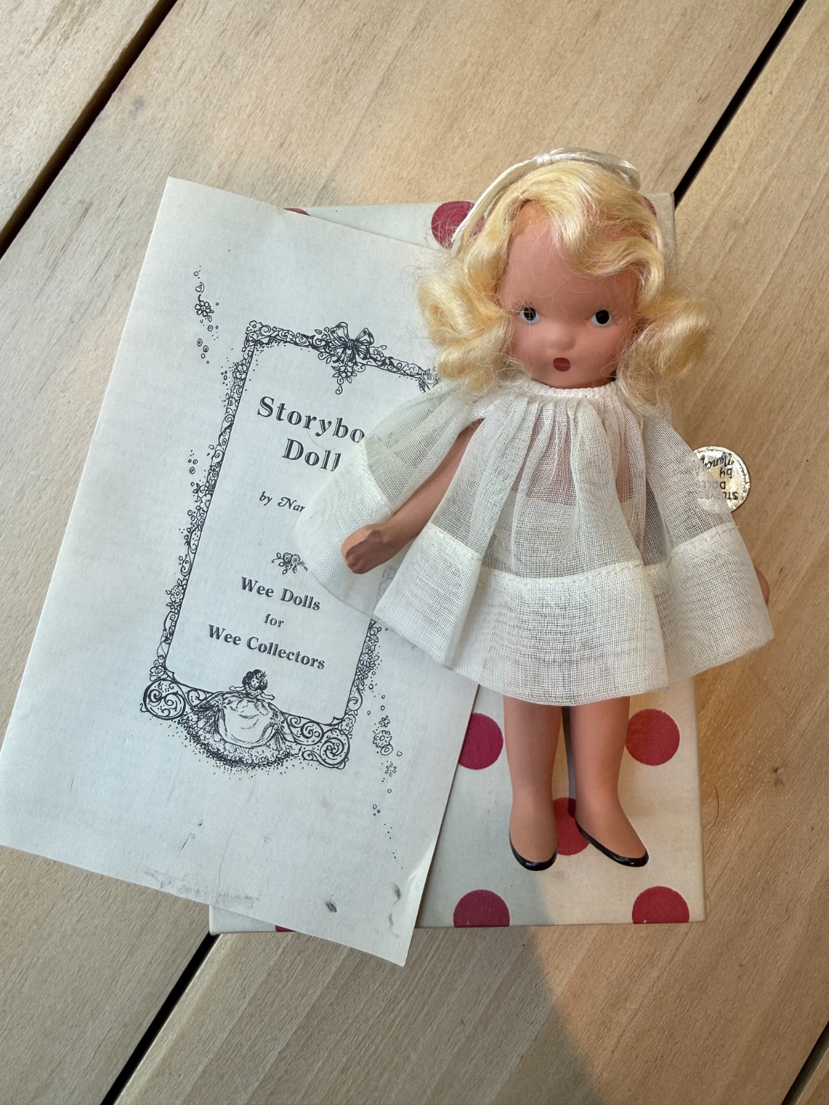 Vintage Nancy Ann Doll #80 Vintage Nancy Ann Doll #80