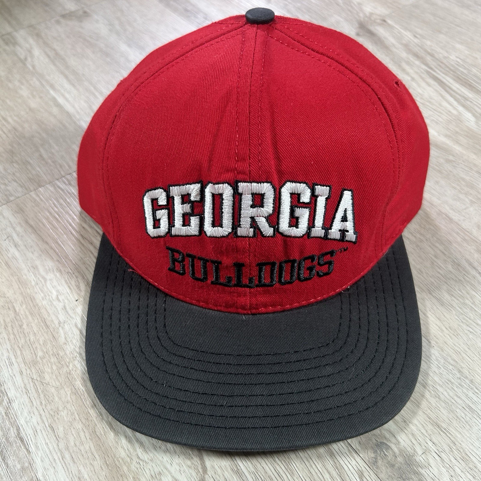 VTG Georgia Bulldogs Snapback Hat College Arch Red Black P Cap Made in USA