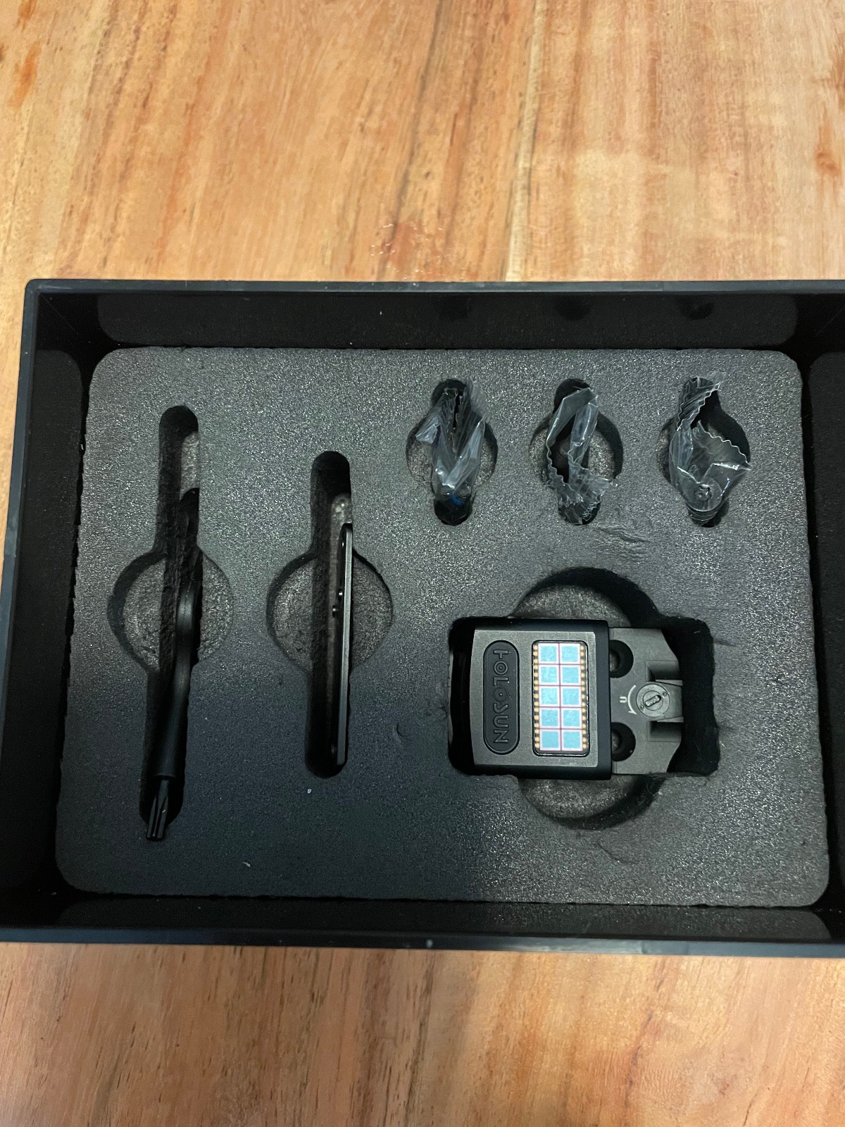 NEW UNUSED Holosun EPS Carry RD-MRS – Red Multi-Reticle – Complete in Box – $350