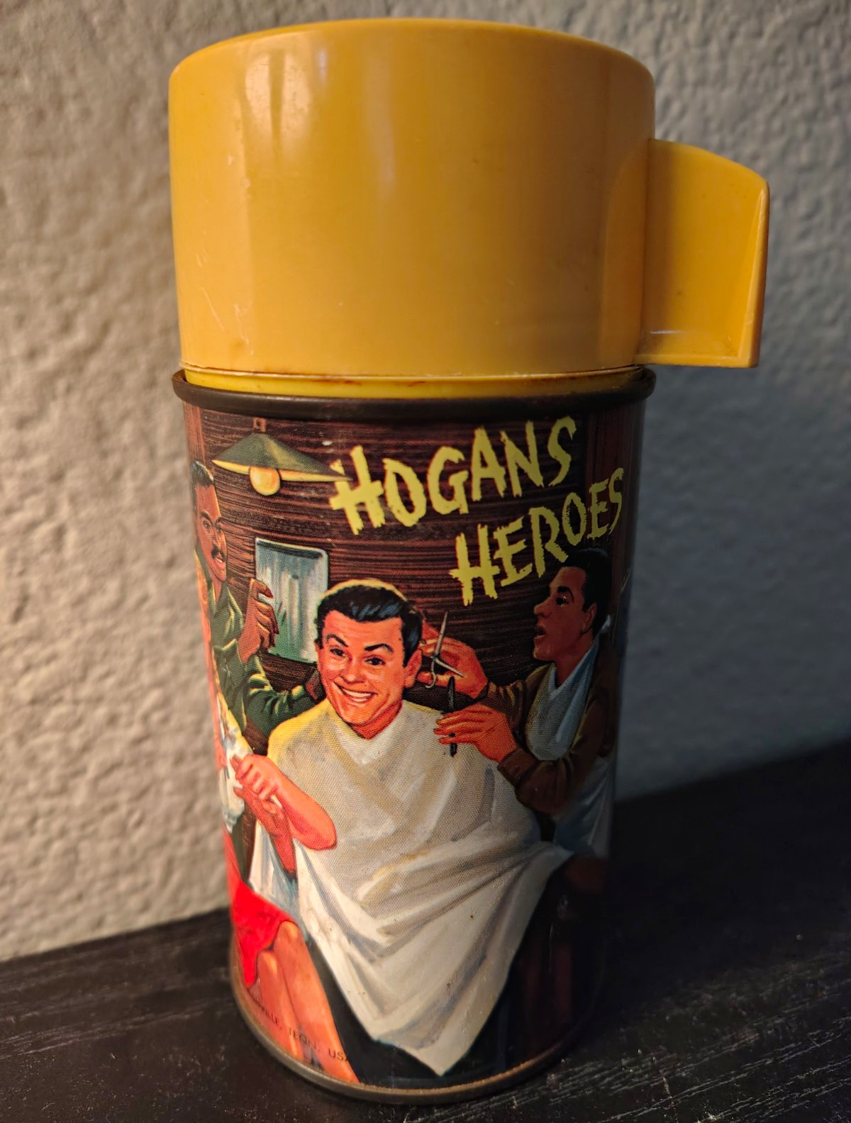 Rare 1966 Vintage Aladdin Hogans Heroes Metal Lunchbox Thermos Collector VGC Rare 1966 Vintage Aladdin Hogans Heroes Metal Lunchbox Thermos Collector VGC