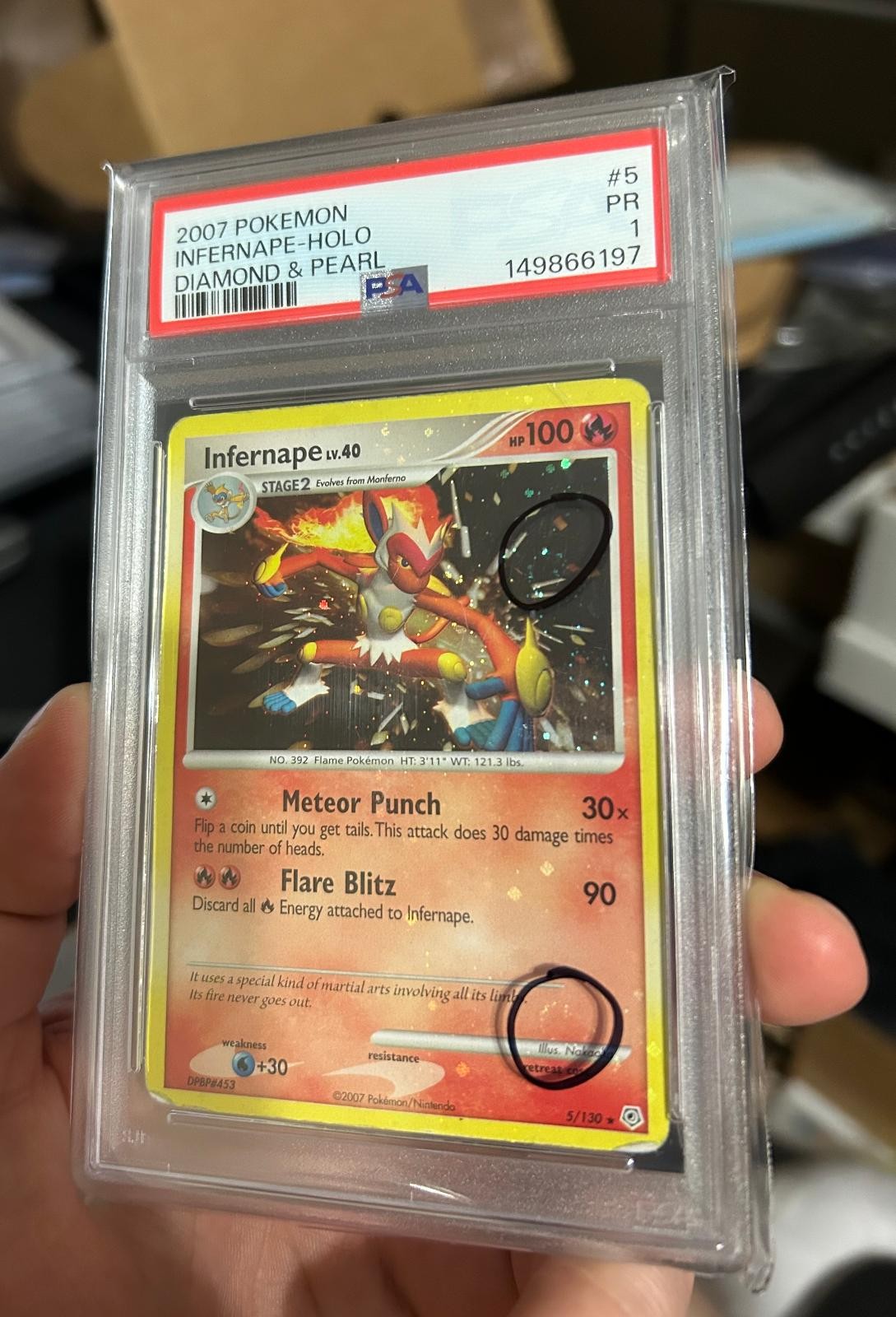 Infernape Holo 5/130 Diamond & Pearl PSA 1 - Holo Bleed Error + Double Swirl Infernape Holo 5/130 Diamond & Pearl PSA 1 - Holo Bleed Error + Double Swirl