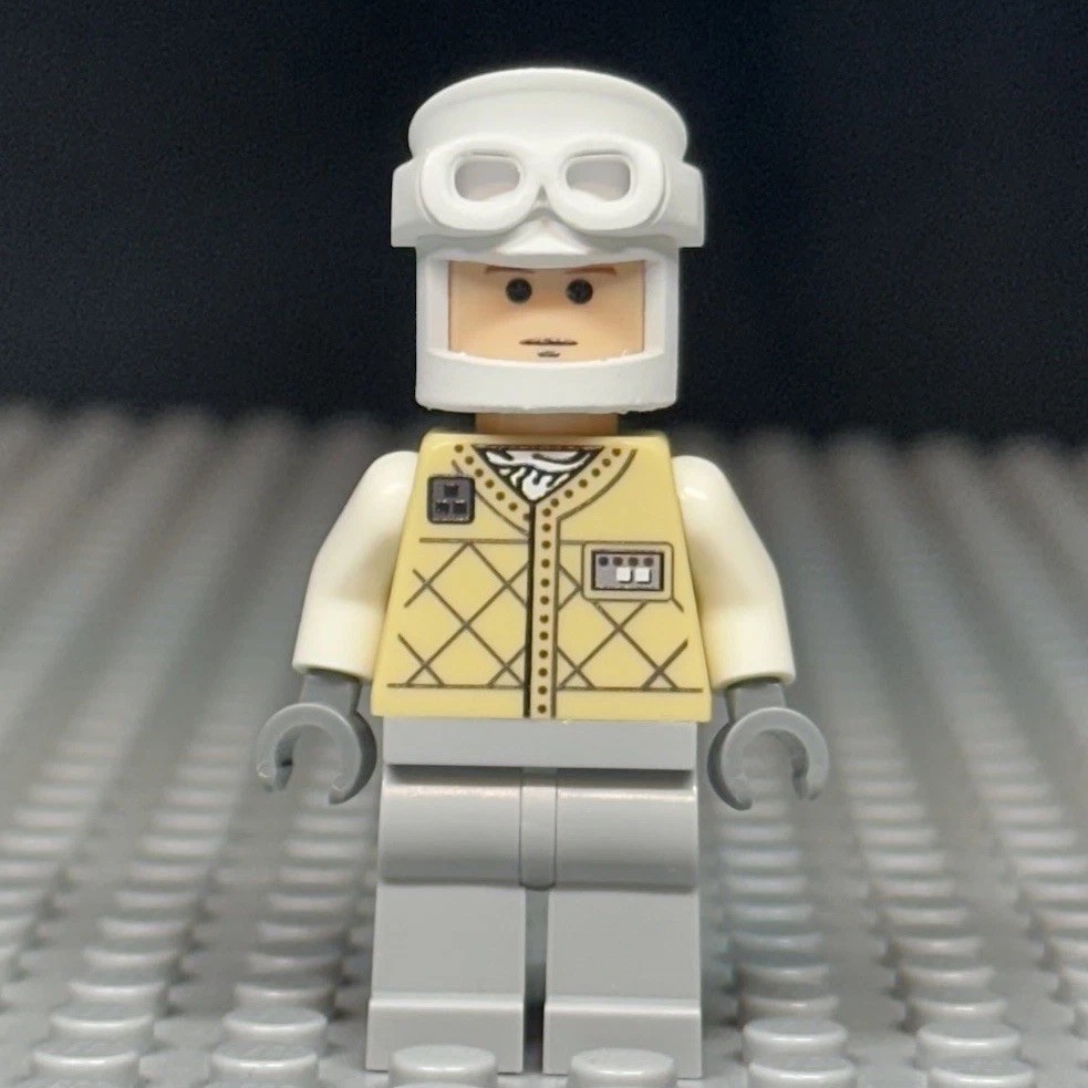 Lego Star Wars TCS Hoth Luke Skywalker Minifigure Custom Print on lego Complete