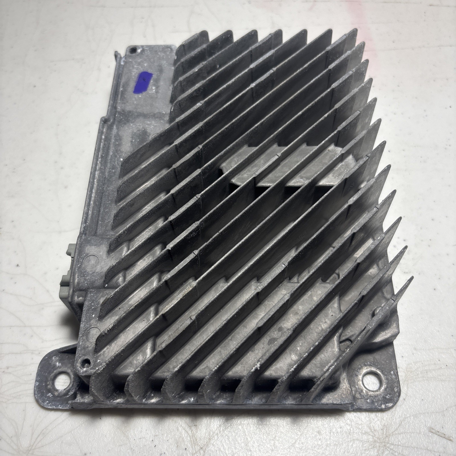 🛑 2014-2020 Chevy Malibu Impala Bose Amp Factory Radio Amplifier OEM 🛑 2014-2020 Chevy Malibu Impala Bose Amp Factory Radio Amplifier OEM
