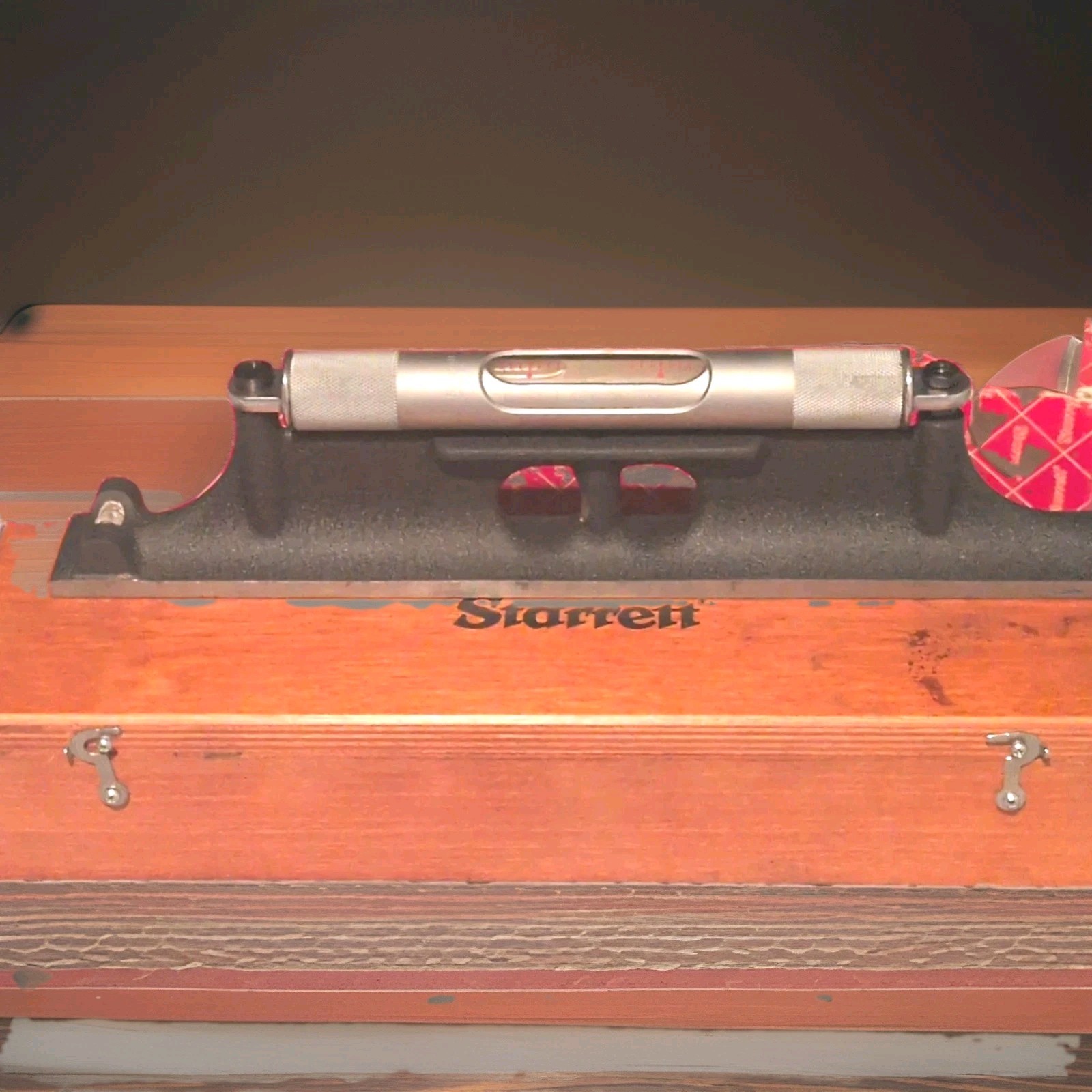 Vintage Starrett No. 98 Precision Level w/ Wooden Case, Graduated Main Vial rare Vintage Starrett No. 98 Precision Level w/ Wooden Case, Graduated Main Vial rare