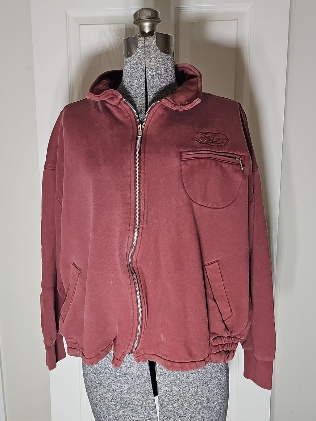 Guess Vintage Burgundy Bomber Style Zip-Up Sweatshirt Jacket Fits M-L Guess Vintage Burgundy Bomber Style Zip-Up Sweatshirt Jacket Fits M-L
