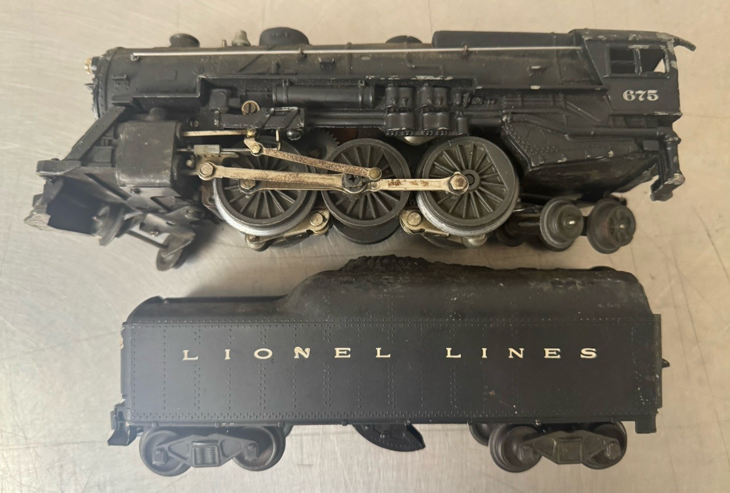 Lionel O 675 Steam Locomotive & 2046W Lionel Lines Tender Fix/Parts Lionel O 675 Steam Locomotive & 2046W Lionel Lines Tender Fix/Parts