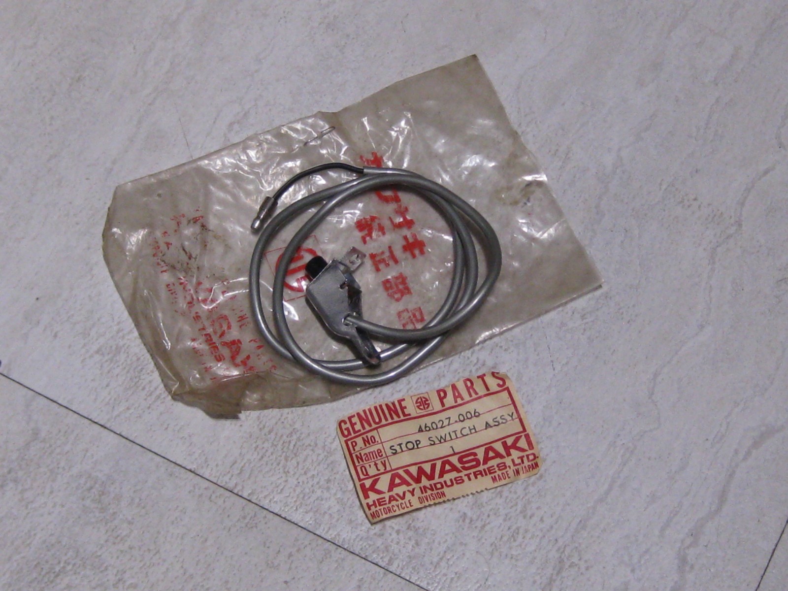 KAWASAKI F9/F5/F81M/F8/F11M/F7/F6 ENGINE STOP SWITCH NOS