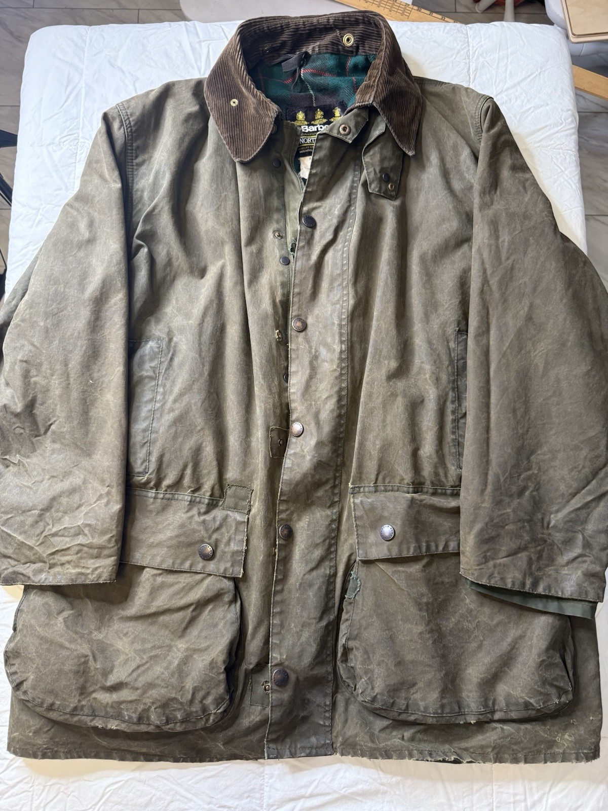 Vintage Barbour Northumbria Waxed Jacket C46 Olive Green England Patina