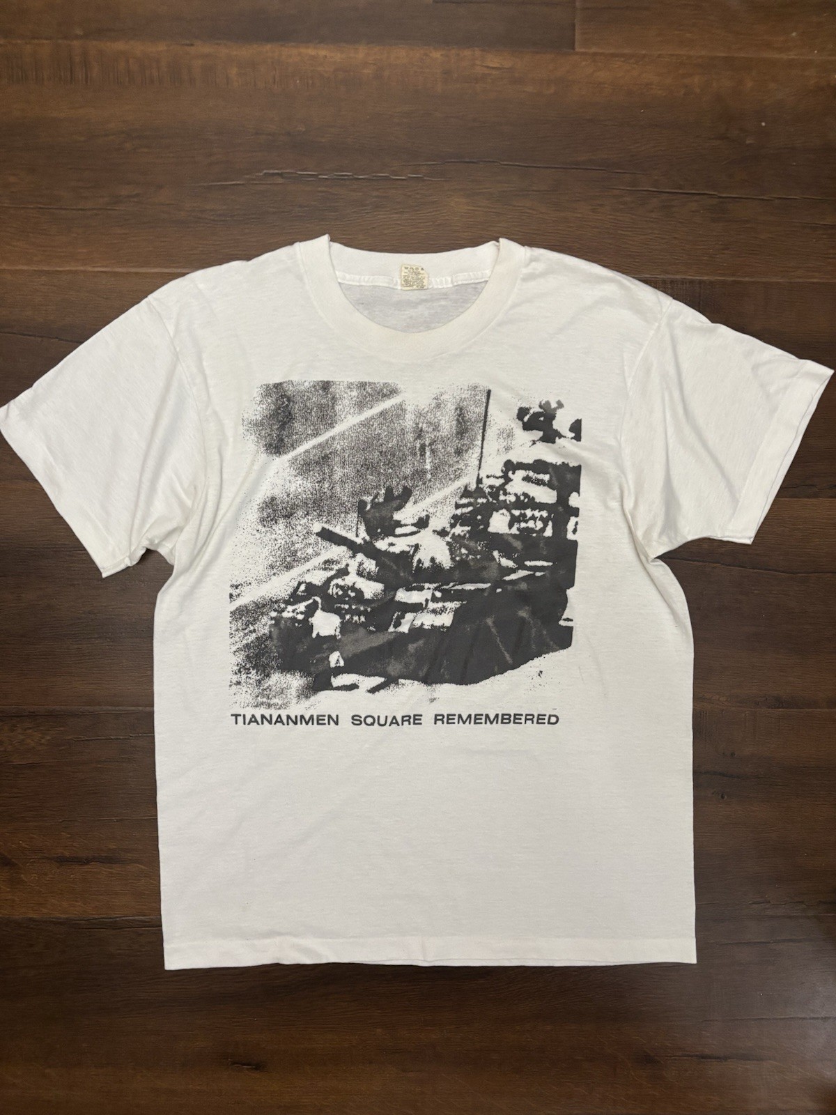 Vintage T-Shirt Large Tiananmen Square Tank Man June 1989 China Single Stitch Vintage T-Shirt Large Tiananmen Square Tank Man June 1989 China Single Stitch