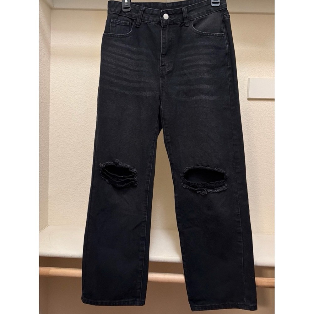 SHEIN High-Rise Distressed Straight Leg Jeans Petite Medium SHEIN High-Rise Distressed Straight Leg Jeans Petite Medium