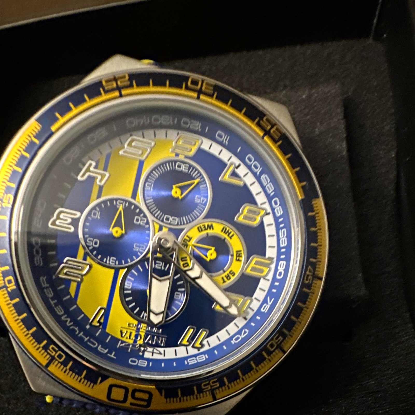 Invicta Racing Men\'s Quartz 50mm 300m Tachymeter Day/Date Silicone Strap Box Invicta Racing Men\'s Quartz 50mm 300m Tachymeter Day/Date Silicone Strap Box