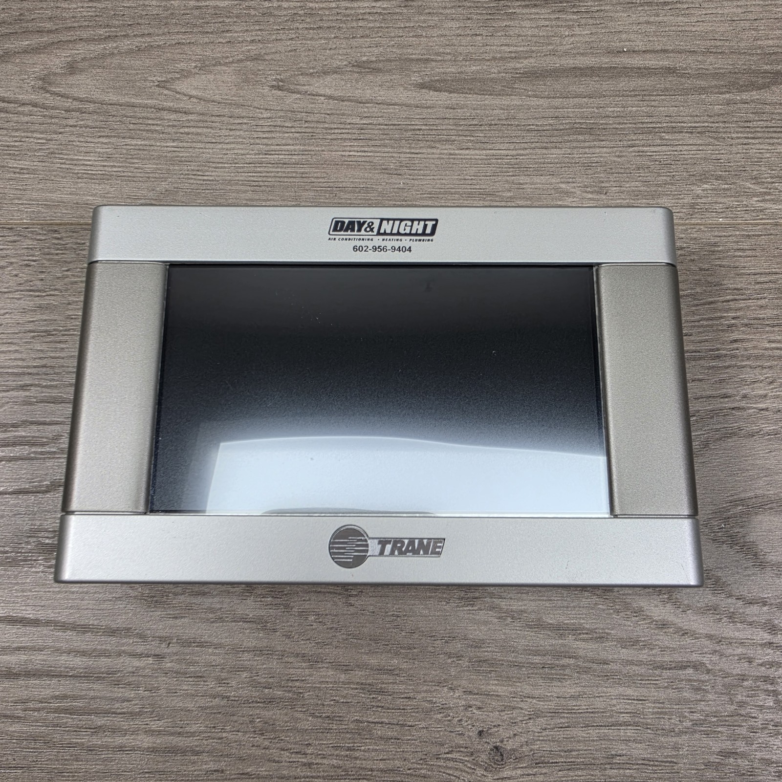Trane TCONT824A S52DAA Touchscreen Comfort Control Model