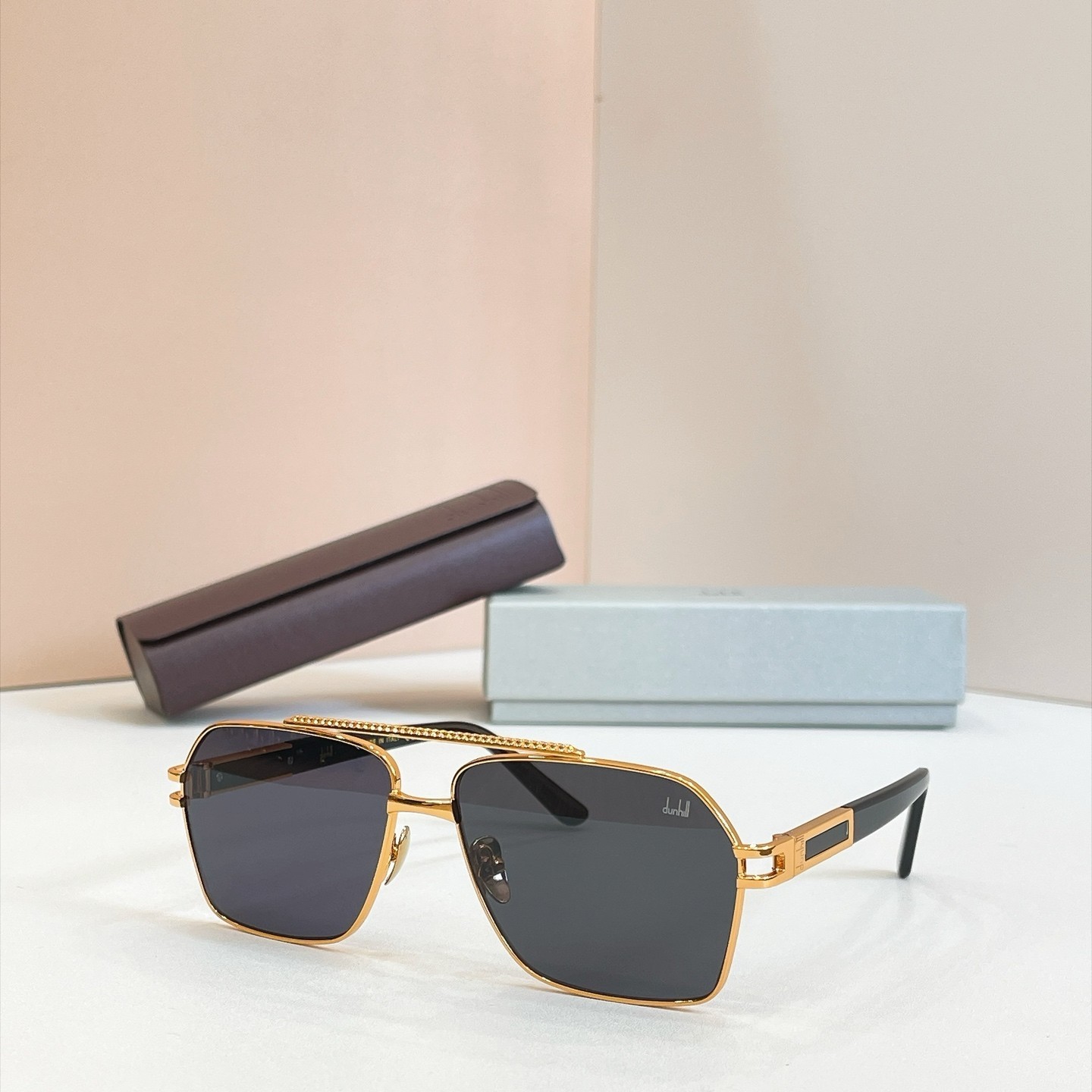 Dunhill DU02263 Aviator Sunglasses Gold Frame Dark Grey Lens 61-14-145 NEW CASE Dunhill DU02263 Aviator Sunglasses Gold Frame Dark Grey Lens 61-14-145 NEW CASE