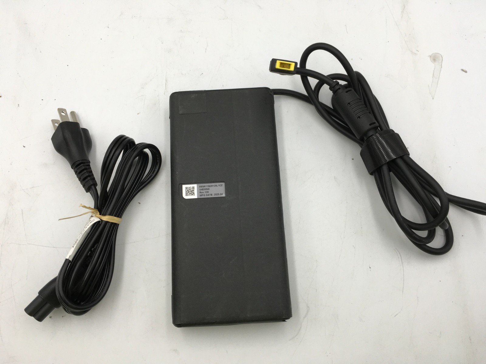 Genuine Lenovo 245W Slim Tip AC Adapter Charger Legion LOQ Y500S ADL245SCC3A RS Genuine Lenovo 245W Slim Tip AC Adapter Charger Legion LOQ Y500S ADL245SCC3A RS