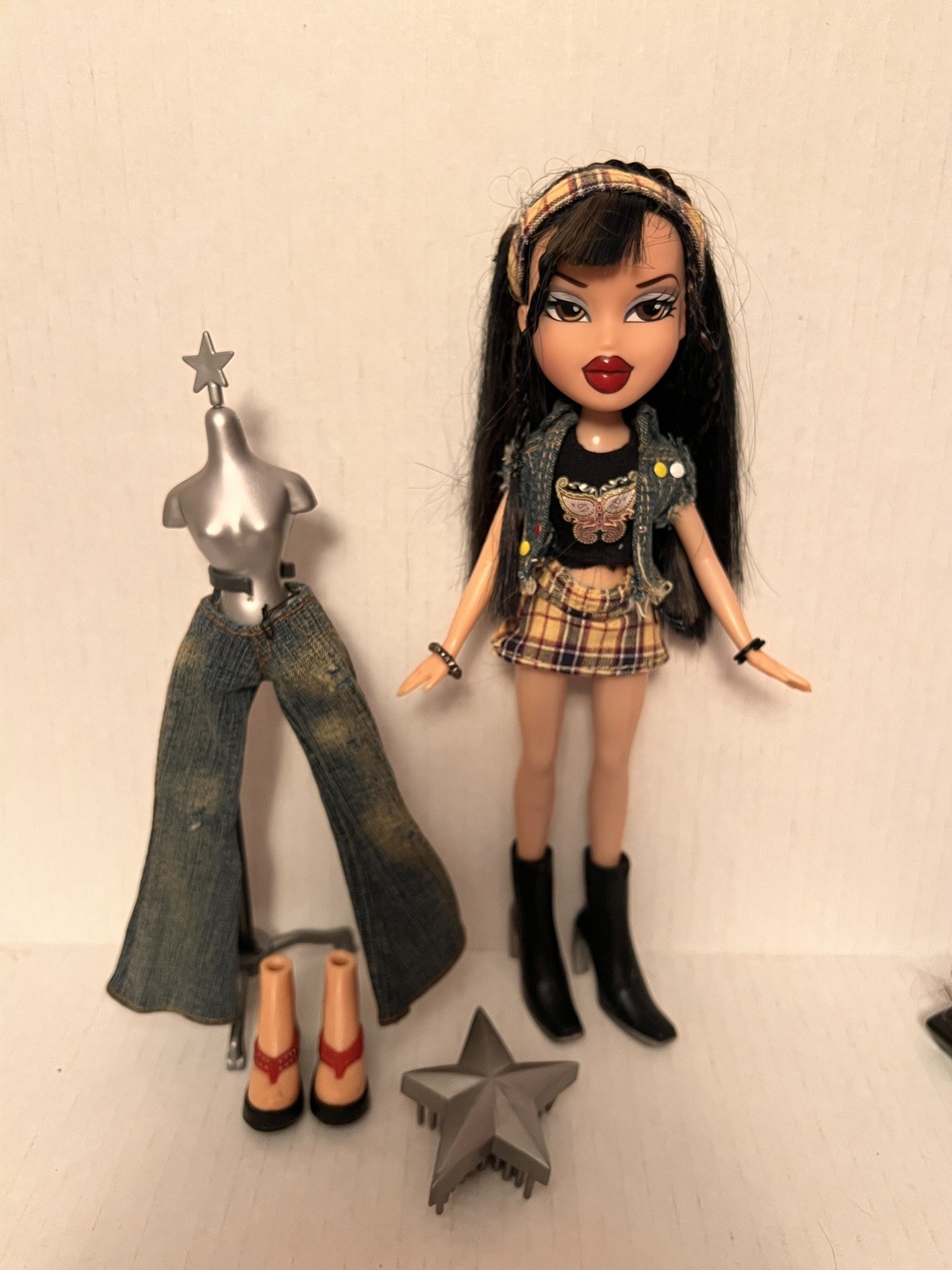 2003 Bratz Style It Jade, Not Packaged Complete