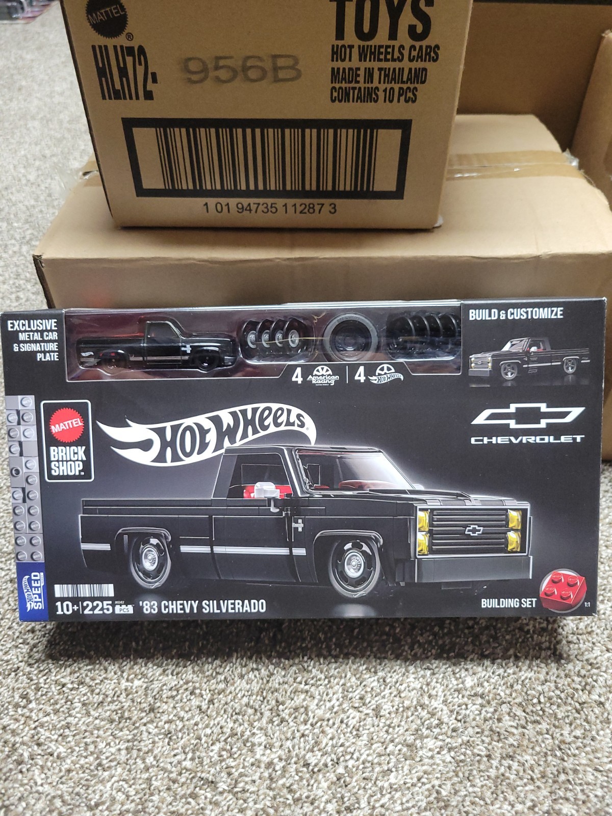 Mattel Hot Wheels Brick Shop '83 Chevrolet Silverado Mattel Hot Wheels Brick Shop '83 Chevrolet Silverado